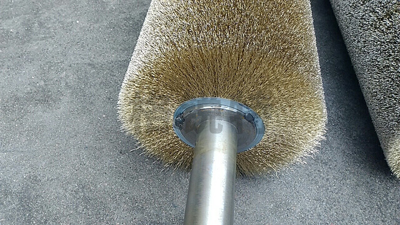 洛陽(yáng)鋼絲毛刷滾