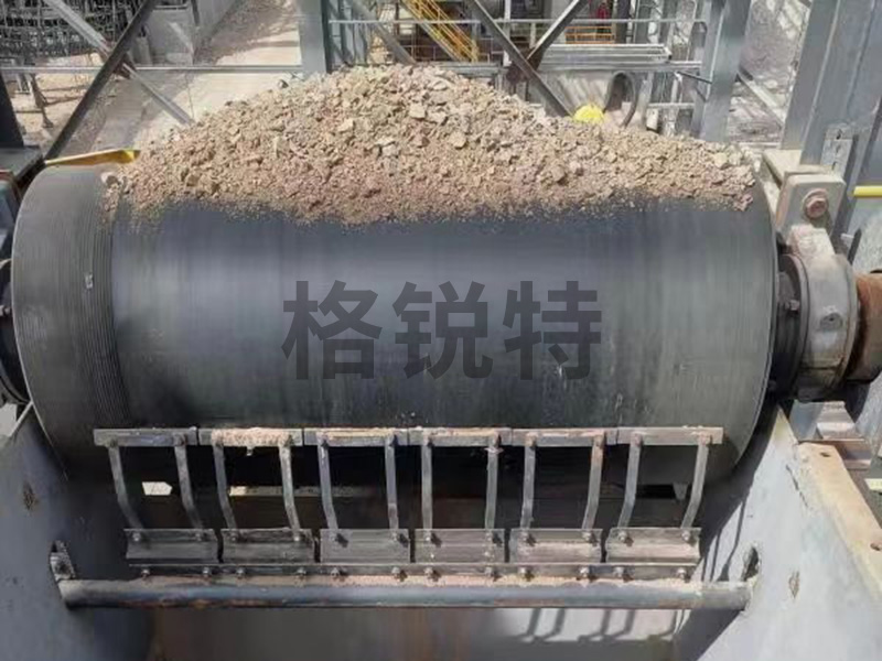 皮帶機清掃器的類(lèi)型和特點(diǎn)